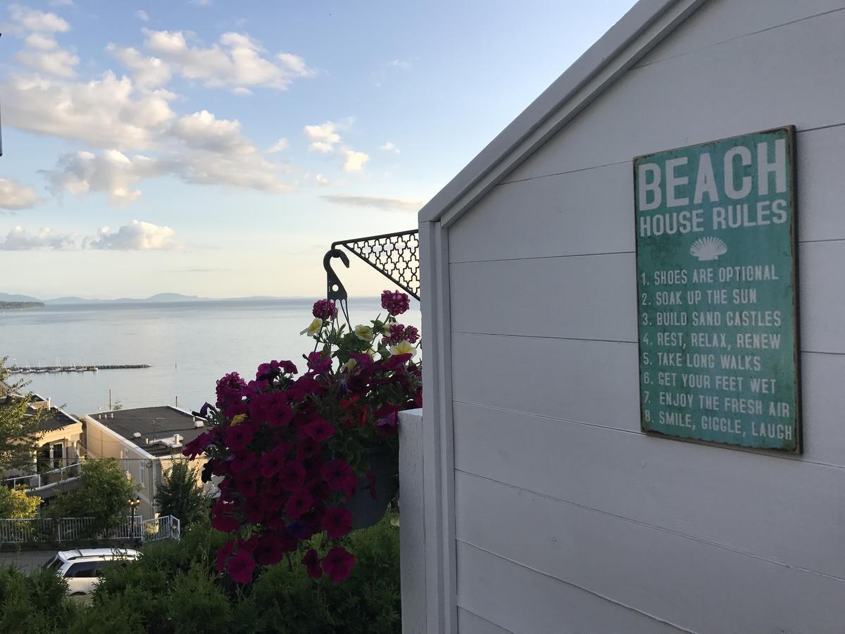 Donna's Bed&Breakfast White Rock Exteriör bild